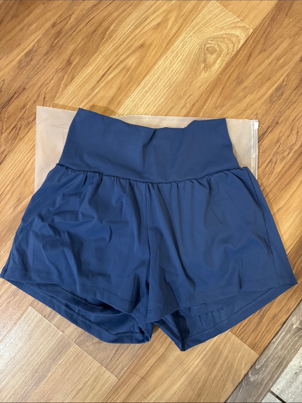 HALARA Navy High-Waist Athletic Shorts